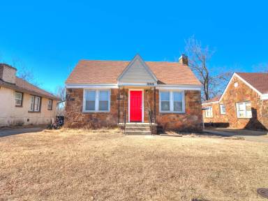 Main picture of 3315 N Youngs Blvd
