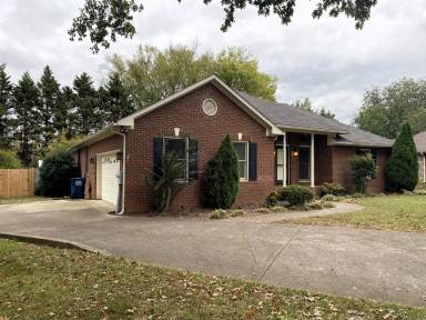 Main picture of 108 Ketchum Way