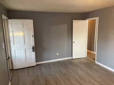 Main picture of 1017 Edmondson Ave