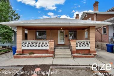 Main picture of 246 E Kelsey Ave