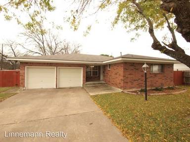 Main picture of 1902 Trimmier Rd