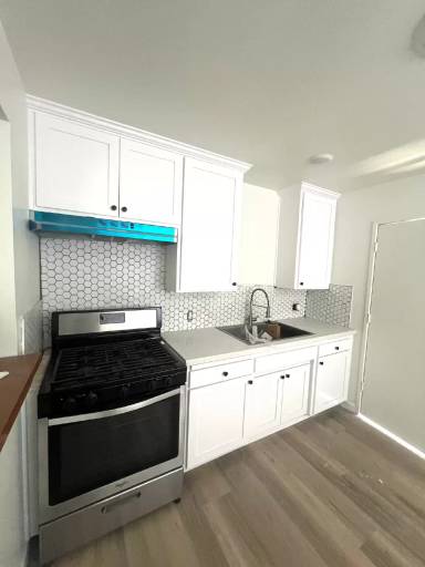 Main picture of 3410 Terrace Way