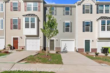 Main picture of 1025 Romeria Dr