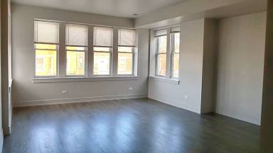 Main picture of 211 N Kilbourn Ave