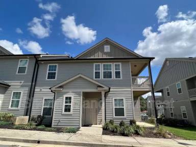 Main picture of 742 Tarvin Cir