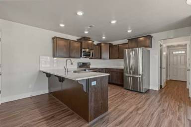 Main picture of 208 W A St