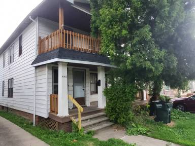 Main picture of 4960 E 85th St