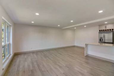 Main picture of 6060 Birchbrook Dr