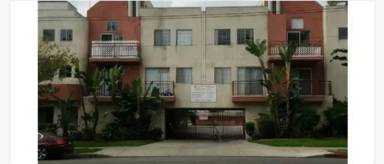 Main picture of 6825 Haskell Ave