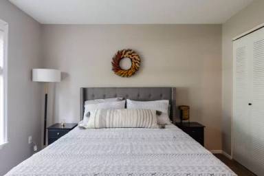 Main picture of 10033 Allen Pointe Dr