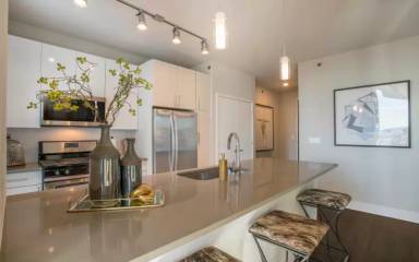 Main picture of 124 W Polk St