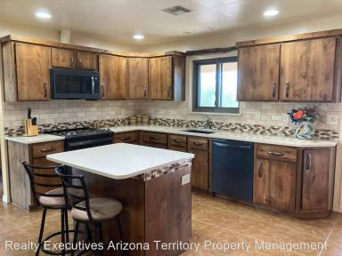 Main picture of 609 W Pomegranate Pl