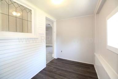 Main picture of 822 Clinton Ave