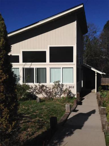 Main picture of 203 N C St
