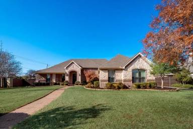 Main picture of 1008 Venice Ave