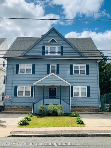 Main picture of 251 S Whitney St