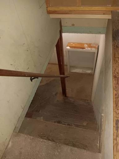 Main picture of 2431 SW 22nd St