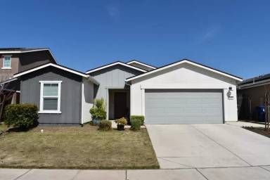 Main picture of 671 Keenan Ct