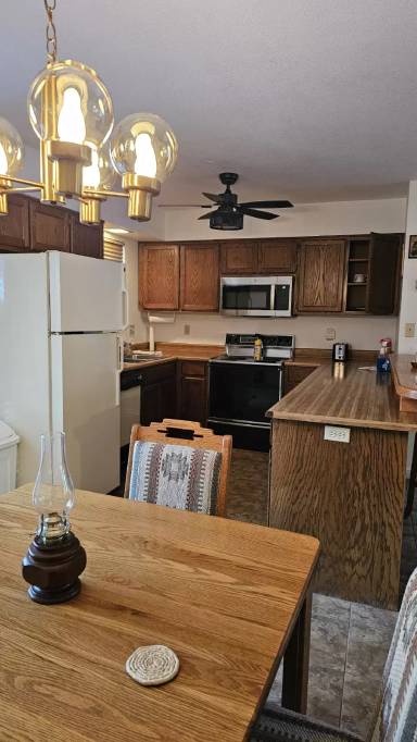 Main picture of 1460 S Adair Dr