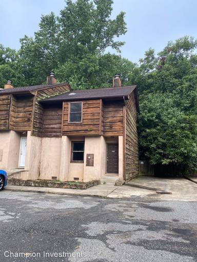 Main picture of 846 W Warren St