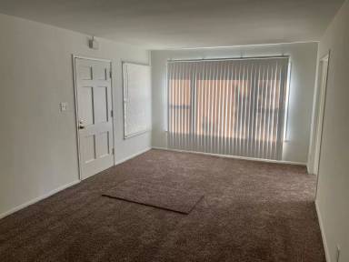 Main picture of 4605 N Banner Dr