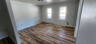 Main picture of 27 Norwich Ave