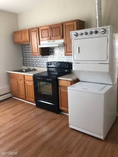 Main picture of 6729 Youngstown Ave