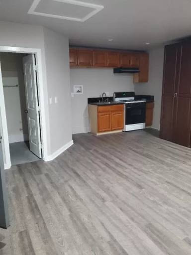 Main picture of 4809 Woodruff Ave