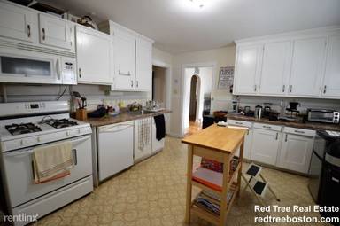Main picture of 359 Market St