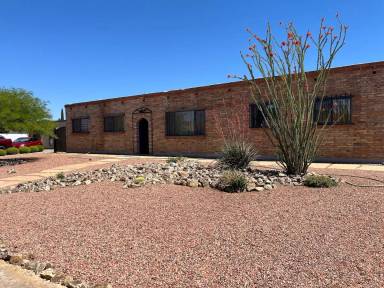 Main picture of 1964 Sonoita Dr