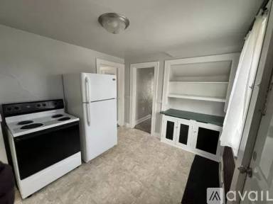 Main picture of 909 S 21st St