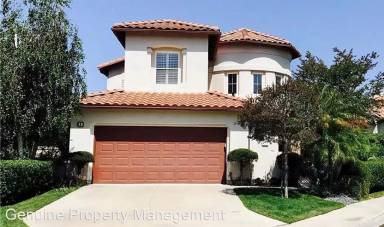 Main picture of 9 Yale Ct