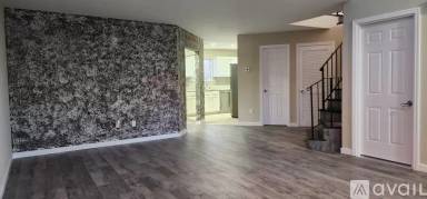 Main picture of 100 Sandpiper Ln