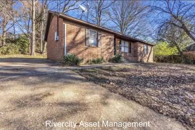 Main picture of 2733 Woodland Hills Cv