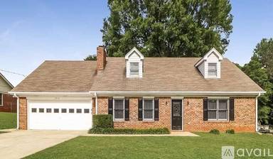 Main picture of 3878 Hunters Chase SW