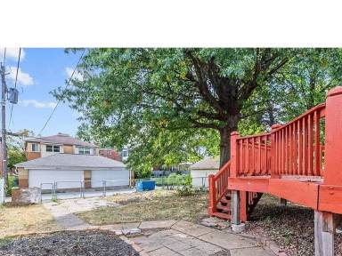 Main picture of 4978 Fairview Ave