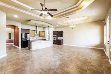 Main picture of 3918 Bogie Way