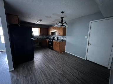Main picture of 1313 E L St