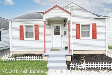 Main picture of 591 Woodbury Ave