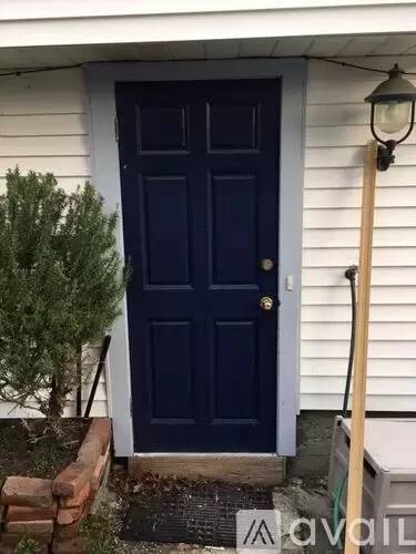 Main picture of 4435 Baker Ave NW