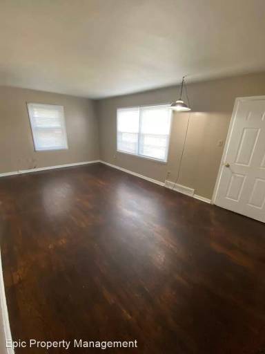 Main picture of 1225 SE 21st St