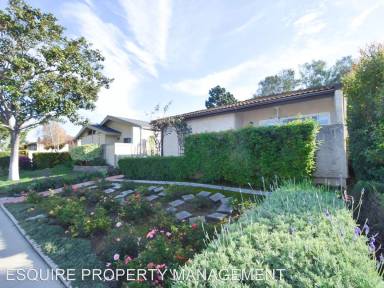 Main picture of 2144 Chandler St