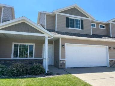 Main picture of 103 W 81st St