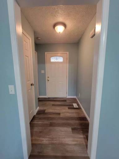 Main picture of 9313 Oak Meadow Ct