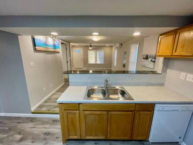 Main picture of 535 Winder St
