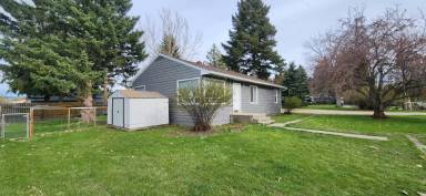 Main picture of 910 N 17th Ave