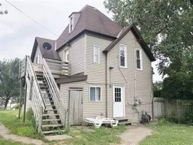 Main picture of 57 Jessamine Ave W
