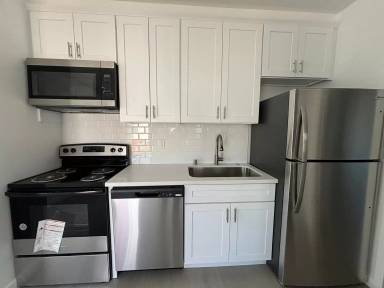 Main picture of 10315 Eldora Ave