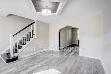 Main picture of 5043 Chalgrove Ave