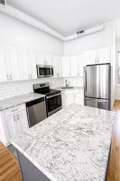 Main picture of The Village at Girard